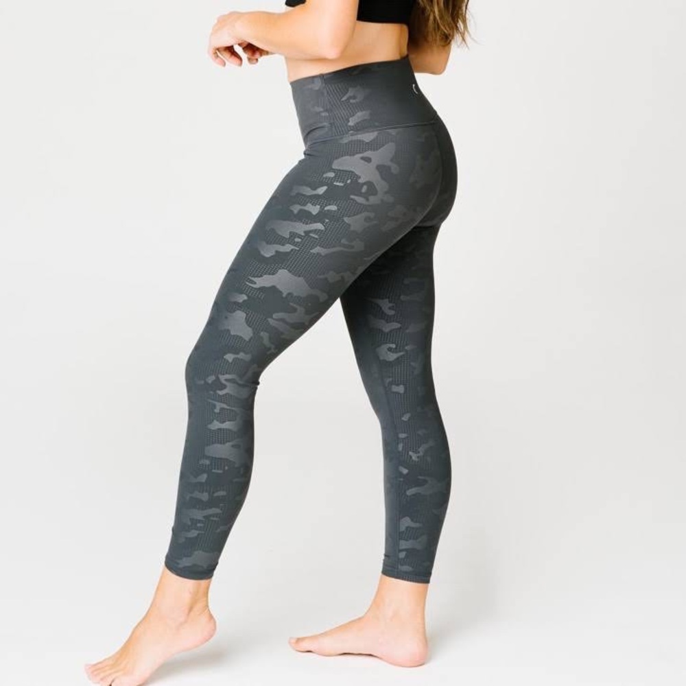 Zyia Gray Battleship Camo Luxe Leggings